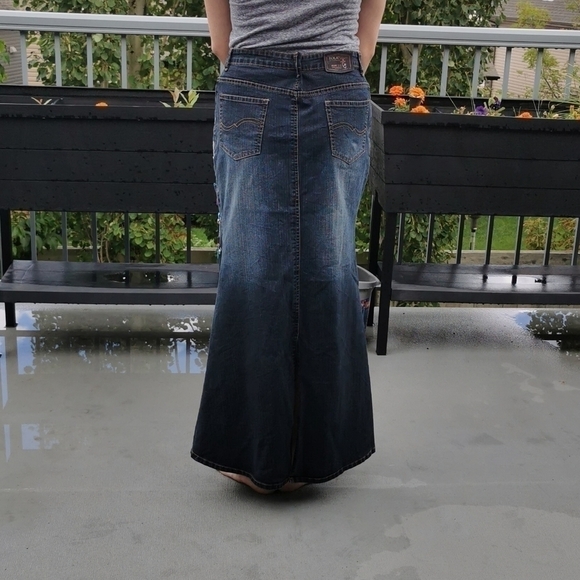 Long Distressed Grafitti Denim Mermaid Skirt Large - Picture 5 of 12